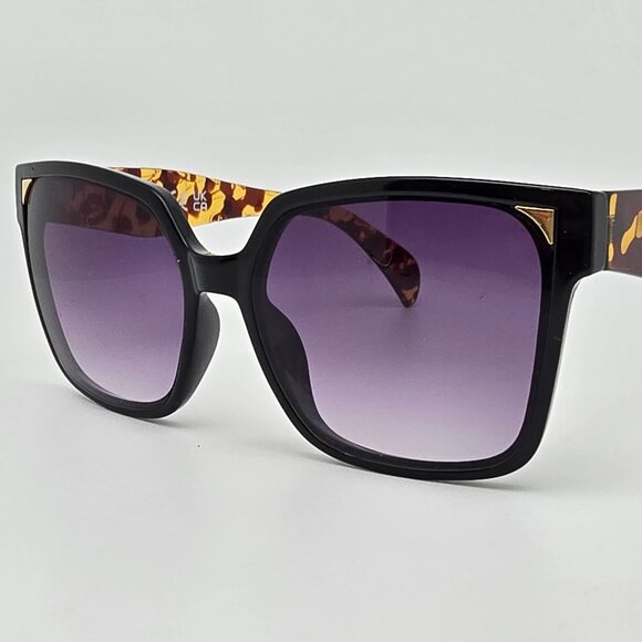 Tahari TH902 Black Tortoise Frame Grey Gradient Lens Sunglasses 56-16-140 - Picture 1 of 13